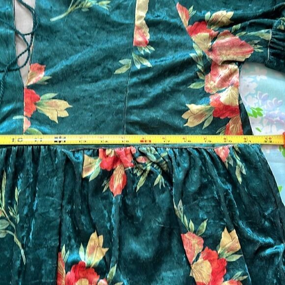 Nasty Gal x Lucy Wang Velvet Tunic Dress - L - Picture 10 of 14